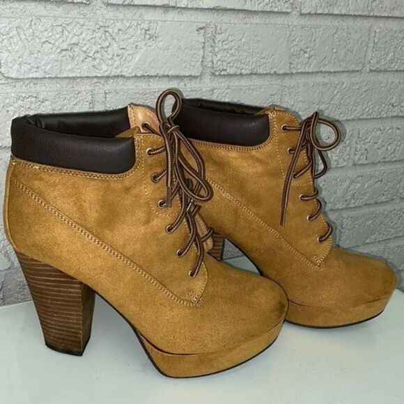Shi by Journeys Lace Up Ankle Booties Size 9M - Picture 1 of 11